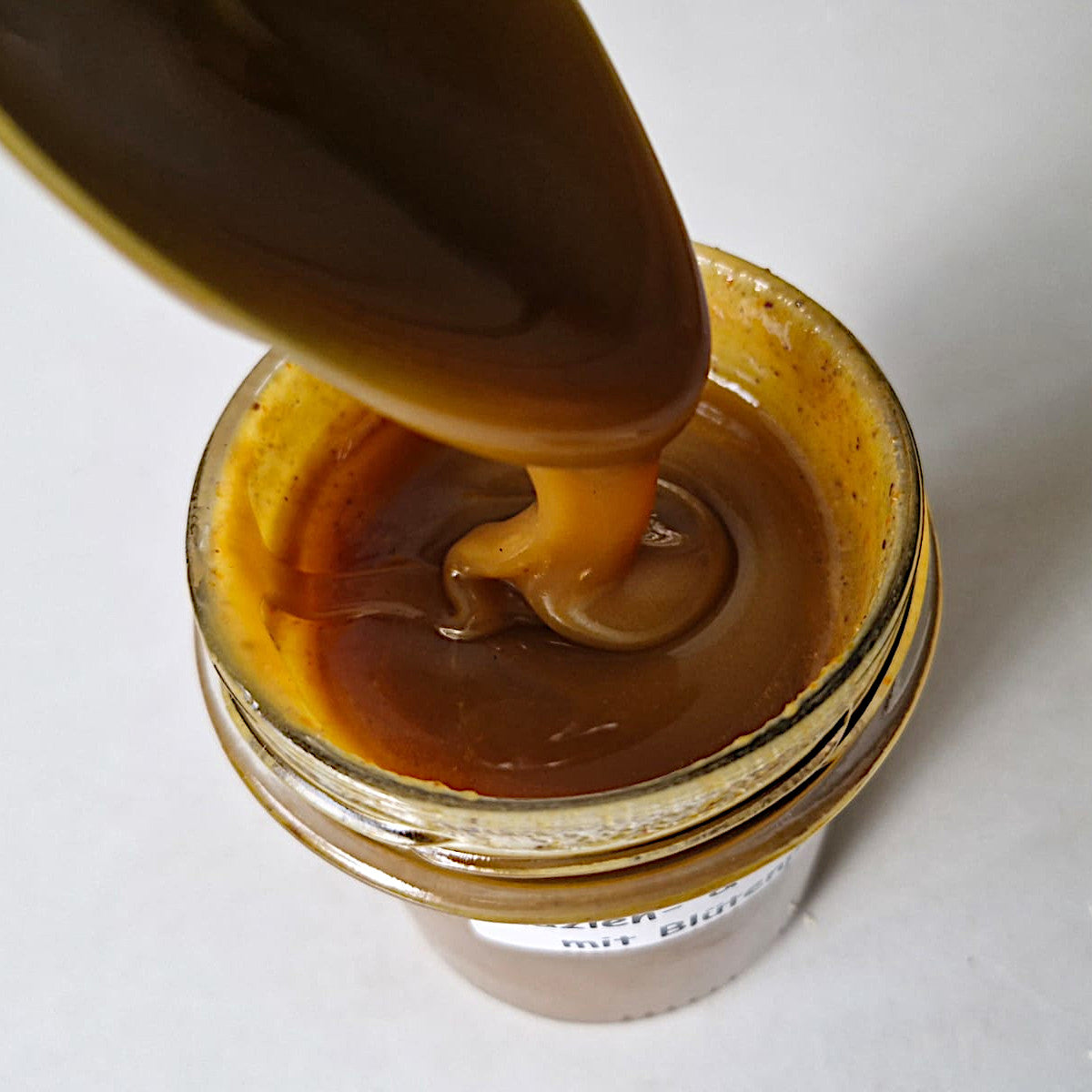 IMH Akazien- und Blütenhonig mit Blütenpollen 1000g