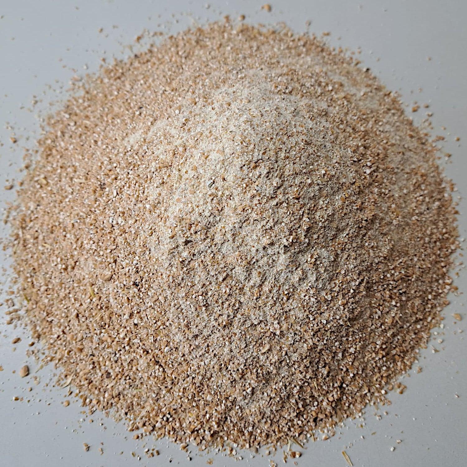 Weizenvollkornschrot mittel