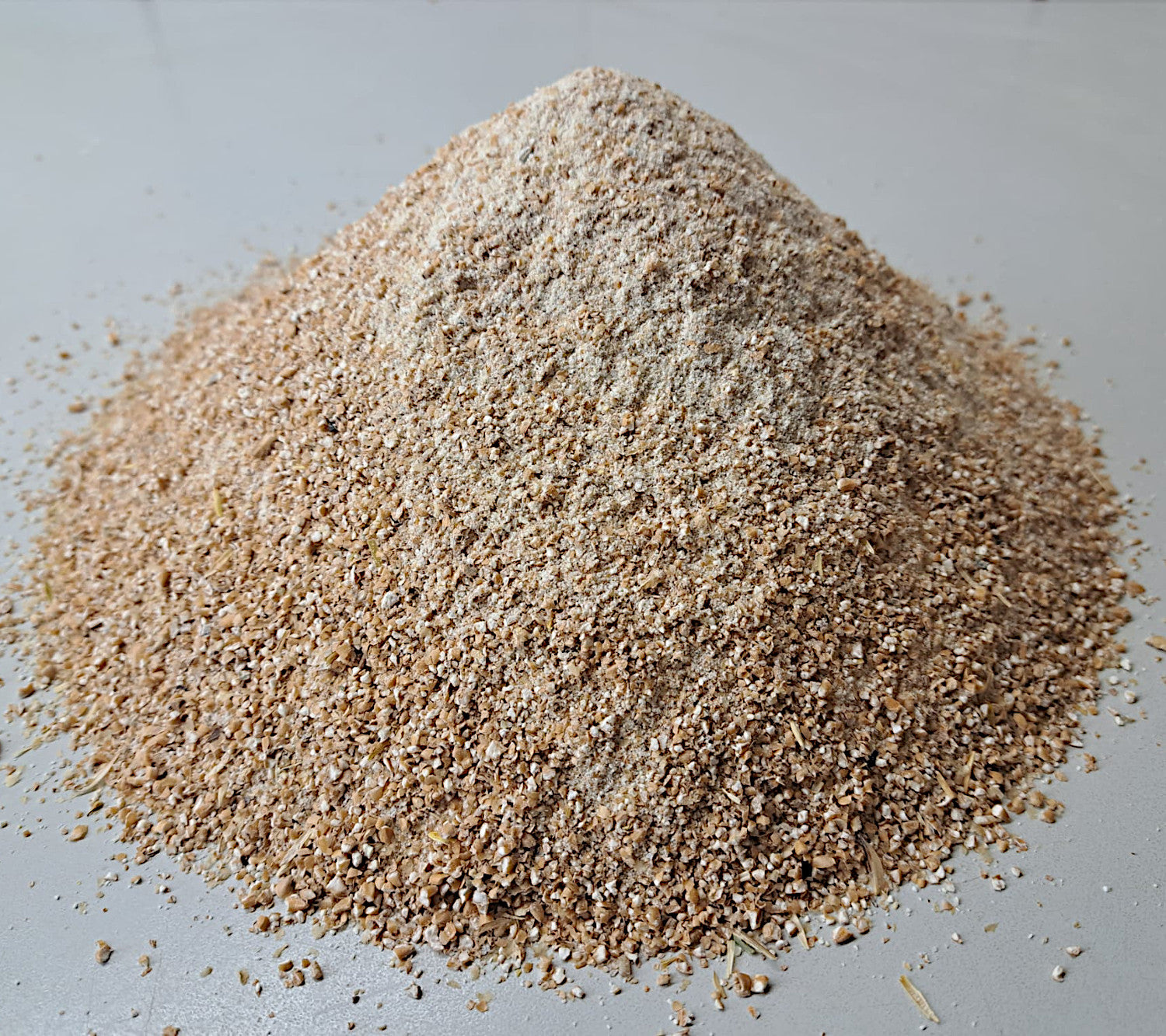 Weizenvollkornschrot mittel