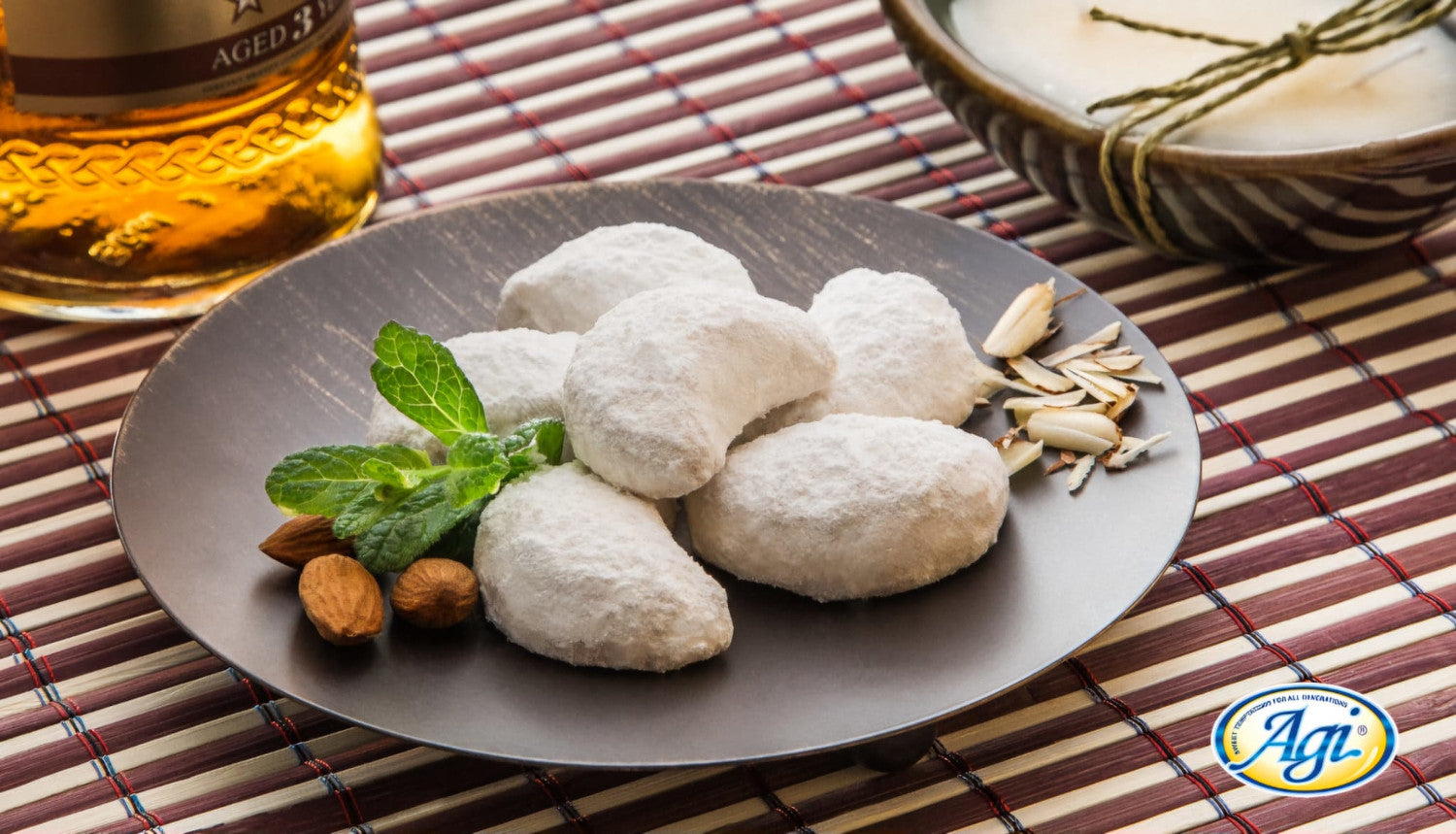 Weiße Kourabiedes mit Mandeln 280g, feines Mandelgebäck / Teegebäck / Cookies nach Armenischer Rezeptur